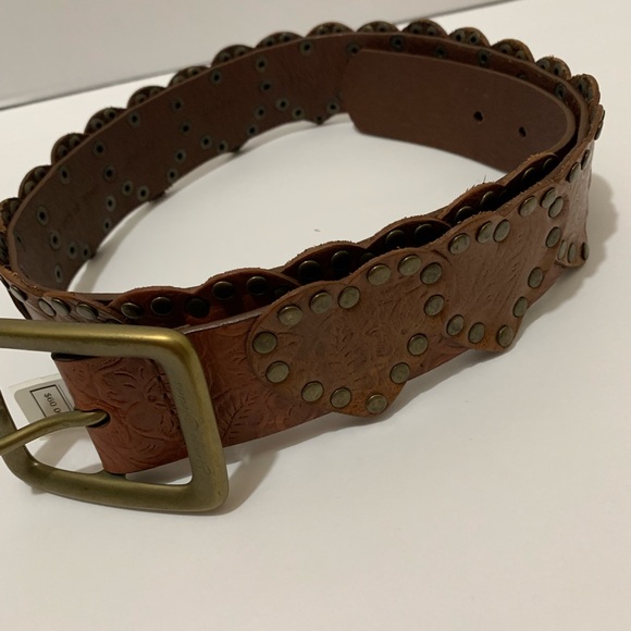 Guess Accessories - (Was$21, Now $12) Genuine Leather Belt